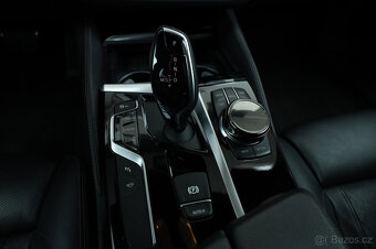 BMW 530 XD G30 M-Packet carbon odpočet DPH - 18