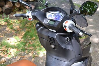 YAMAHA XC 300 VERSITY - 18