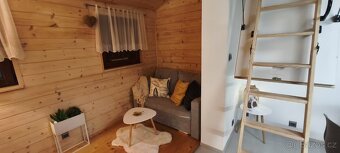 Prodám chatu na Rudolfově cca 3 km od Č.b - 18