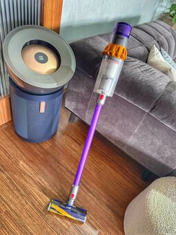 Vysavač Dyson V15™ Detect Absolute - 18