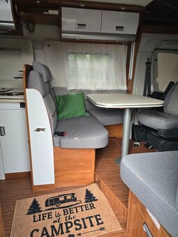 Laika Kosmo, 509 E ,POUZE 9000km - 18
