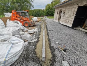 dlažební kostky žulové, čedič, kočičí hlavy, kamenná dlažba - 18