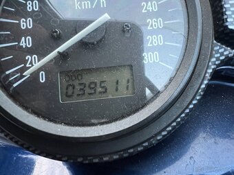 Suzuki tl 1000s - 18