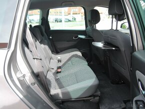 Renault Grand Scénic 1,6 dCi TOMTOM Edition 96kW 2011 - 18