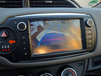 Toyota Yaris 1.0 VVTi Active Kamera Výhřev - 18