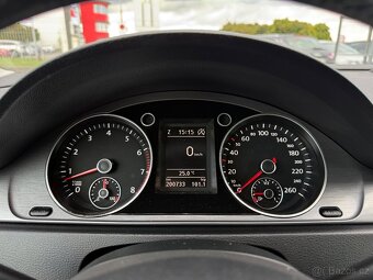 Volkswagen Passat 1,4 TSI 90kW ALU NAV 1.MAJITEL COMBI - 18