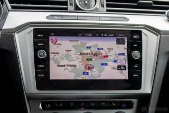 Volkswagen Passat Variant 2.0 TDI BMT DSG - 18