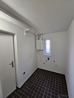 PRONÁJEM DOMU 2+1 , 57m2 Benátky Kbel - 18