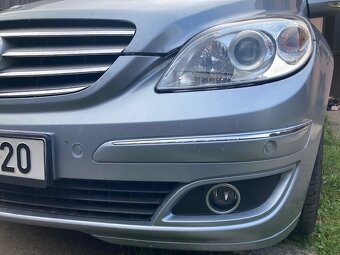 Mercedes Benz B200 - 18