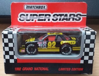 matchbox Chevrolet Lumina varianty - 18