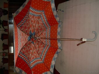 kolébka pro panenku, kočárek - 18