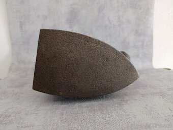 Orig.atypická vzácná žehlička DRAK do sbírky, dekorace - 18