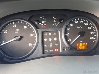 OPEL VIVARO Life 1.9DCI 74KW WESTFALIA R.V.2004 - 18