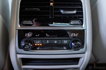 BMW Rad 7 740d xDrive mHEV M Sport Pano - 18
