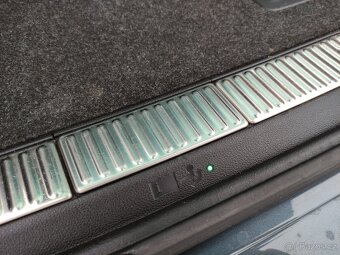 Škoda Superb III DSG STYLE MATRIX NAVI SENZORY TAŽNÉ - 18