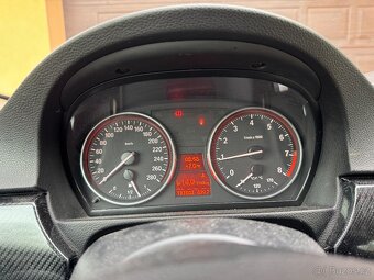 BMW Řada 3, BMW E92 335i - 18