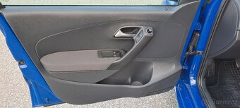 vw polo najeto 70 000 km koupeno v ČR 1 majitel - 18