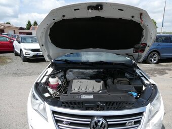 Volkswagen Tiguan 2.0 TDi 125kW R-line 4x4, serviska - 18