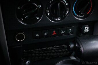 Jeep Wrangler 2.8 CRD Unlimited, 1.majiteľ, SK-auto, nelak - 18