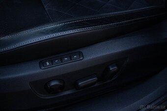 Škoda Superb Combi 2.0 TDI Sportline DSG - 18