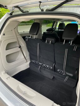 Chrysler Pacifica Limited 3.6 V6 r.v.2023 - 18