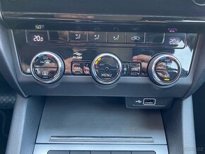 ŠKODA OCTAVIA 1,6 TDI 85KW DSG STYLE COMBI / 2018 - 18