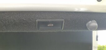 Škoda superb 2.0 tdi 140kw 4x4 dsg L&K ,ČR, R.V. 6/2017 - 18