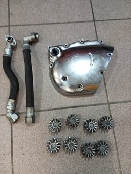 Prodám díly Honda CB 750 four - 18