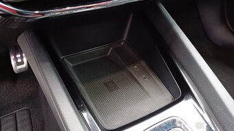 Škoda Octavia IV 2.0 TDI 110kW DSG StylePlus 1.maj-ČR-TZ-DPH - 18
