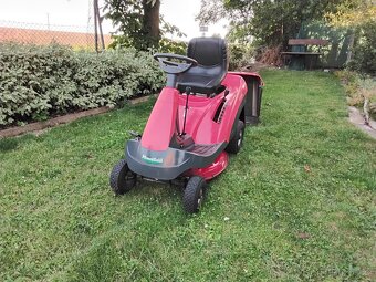 Sekací traktůrek Castelgarden XF140HD - 18