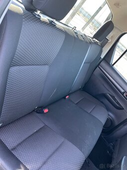 TOYOTA HILUX D-4D - NA PREDAJ / NA SPLÁTKY - 18