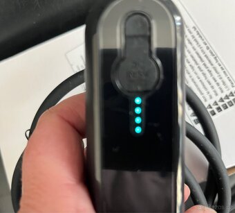 Přenosný bidet se zásobníkem vody 2,3 l - 18
