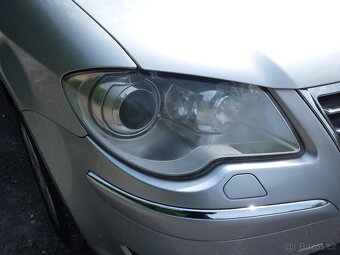 TOURAN FACELIFT,,1.9TDI 77KW,,NAJ 187TKM,,XENON,,KLIMA,,STK - 18