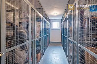 Prodej bytu 3+1 s balkonem a parkovacím stáním - Nehvizdy - 18