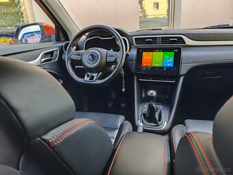MG ZS 1.5 DVVT Luxury 360°Kamera TZ - 18