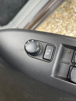 SUZUKI SX4 1,6 BENZÍN 2013 STYLE 4X4 1 MAJITEL - 18