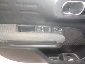 CITROËN  C3 AIRCROSS  1.2 i  -  2018 - 18