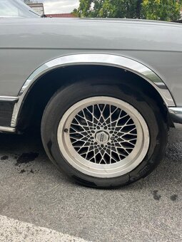 Mercedes Benz 280 SLC - 18