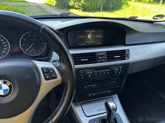 BMW E91 320i 110kW Kůže Navi Automat Panorama ALU R17 - 18