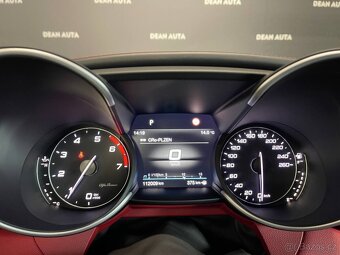 Alfa Romeo Giulia 12.2020 2.0 280k Veloce ČR DPH - 18