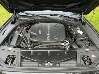 BMW 530xd Touring xDrive 190 kW –  6-válec, Panorama, HeadUp - 18