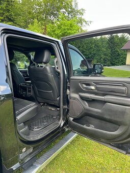 Dodge ram 5.7 hemi - 18