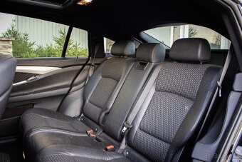 BMW Rad 5 GT 530d xDrive Gran Turismo /ODPOČET DPH/ - 18