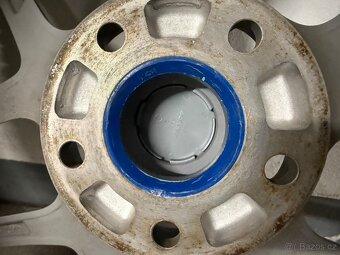 Borbet Y Titan 8Jx18 5x112, ET37 + zimni sada - 18