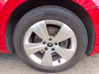 Škoda Superb 3 Combi Style iV 1.4TSI 150kW 84tkm DSG Virtual - 18