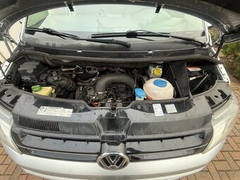 VOLKSWAGEN CARAVELLE T5 GP 2,0 TDI 103 kW / 2x šoup. / DPH - 18