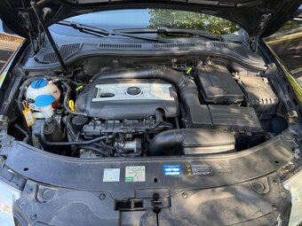Škoda Superb combi DSG 2.0 TSI 147 kW rok 2011 - 18