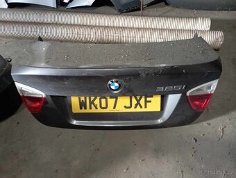 BMW 3 E9X E91 E90 karosářské díly dveře kapota nárazník - 18
