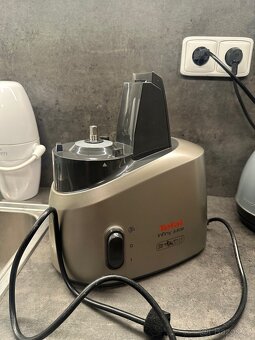 Odšťavňovač tefal - 18