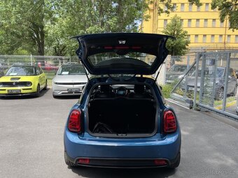 Mini Cooper,  SE 135 kW - 18